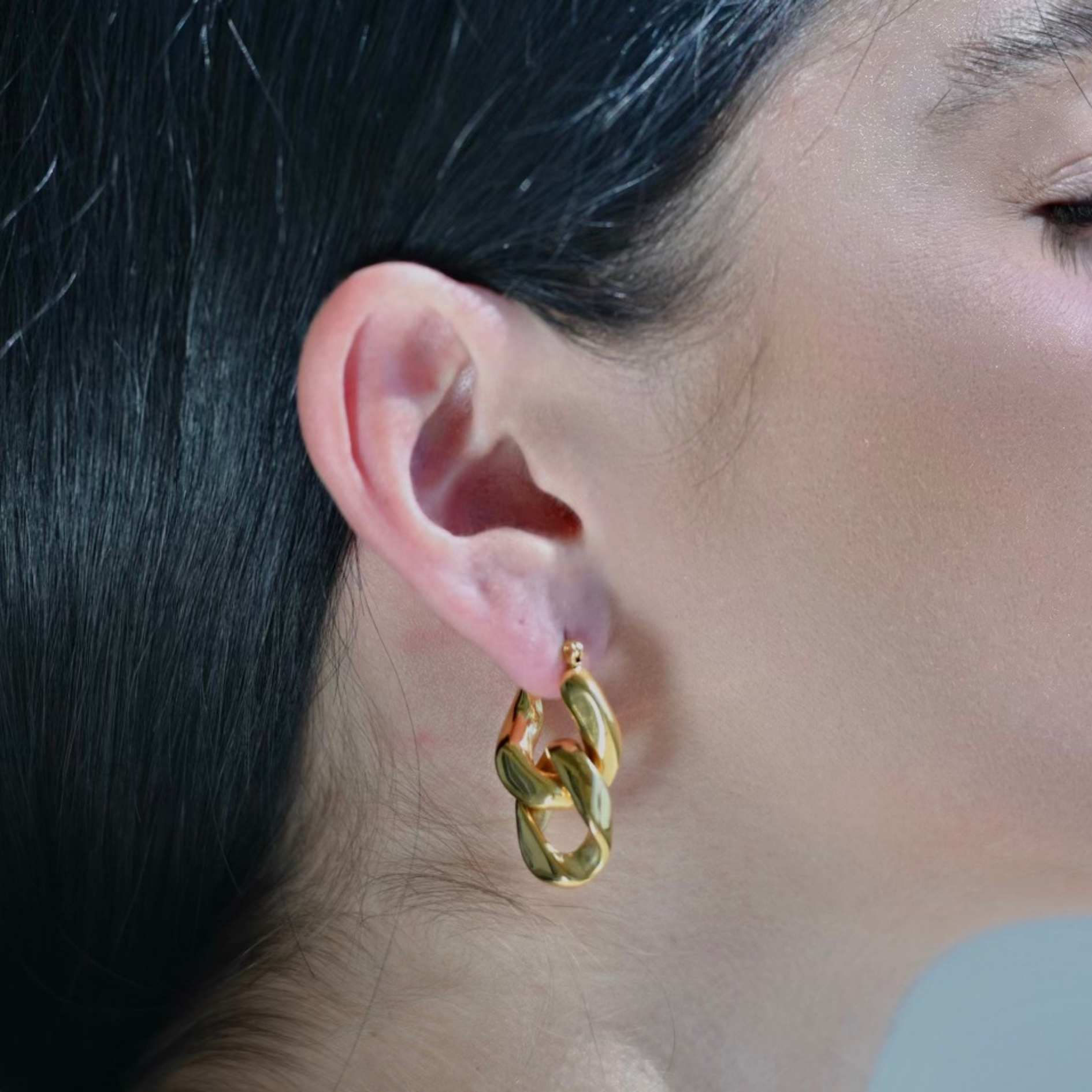CUBAN Gold chain drop earrings. two chain parts. detachable drop chain.