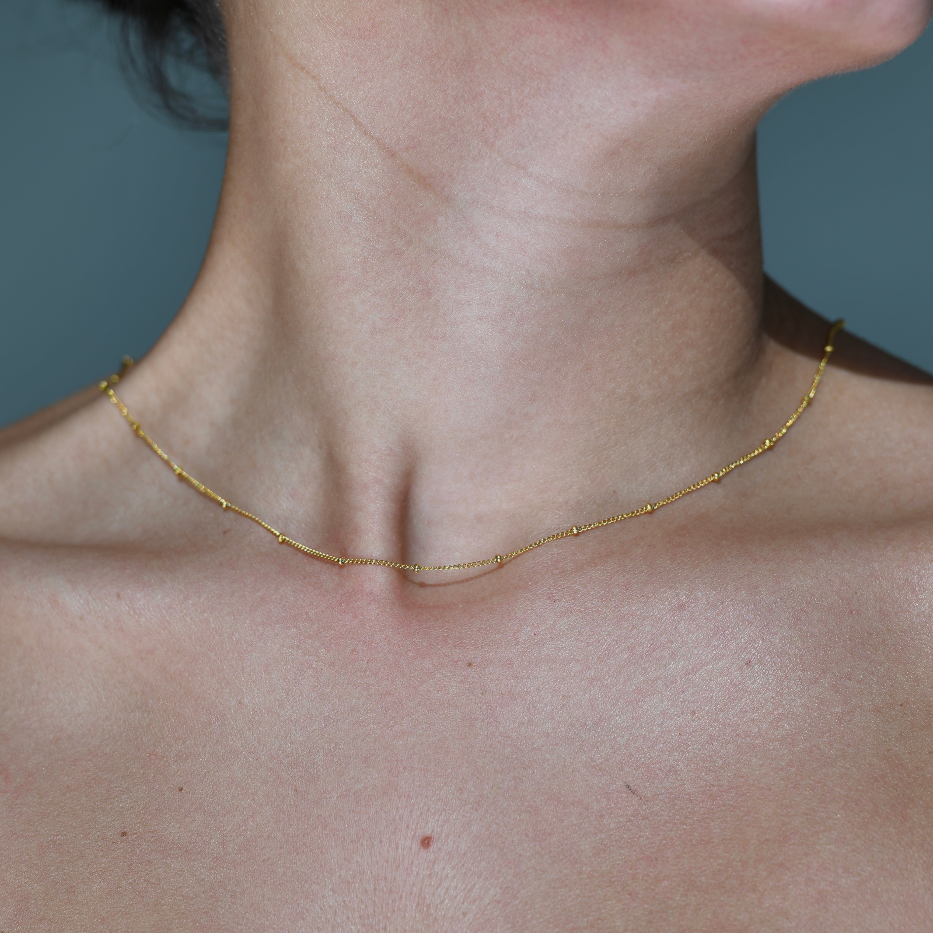 Gold chain necklace. Dainty chain. Chocker necklacd with eight milimeteres extender chain. Dainty Gold Chocker Necklace