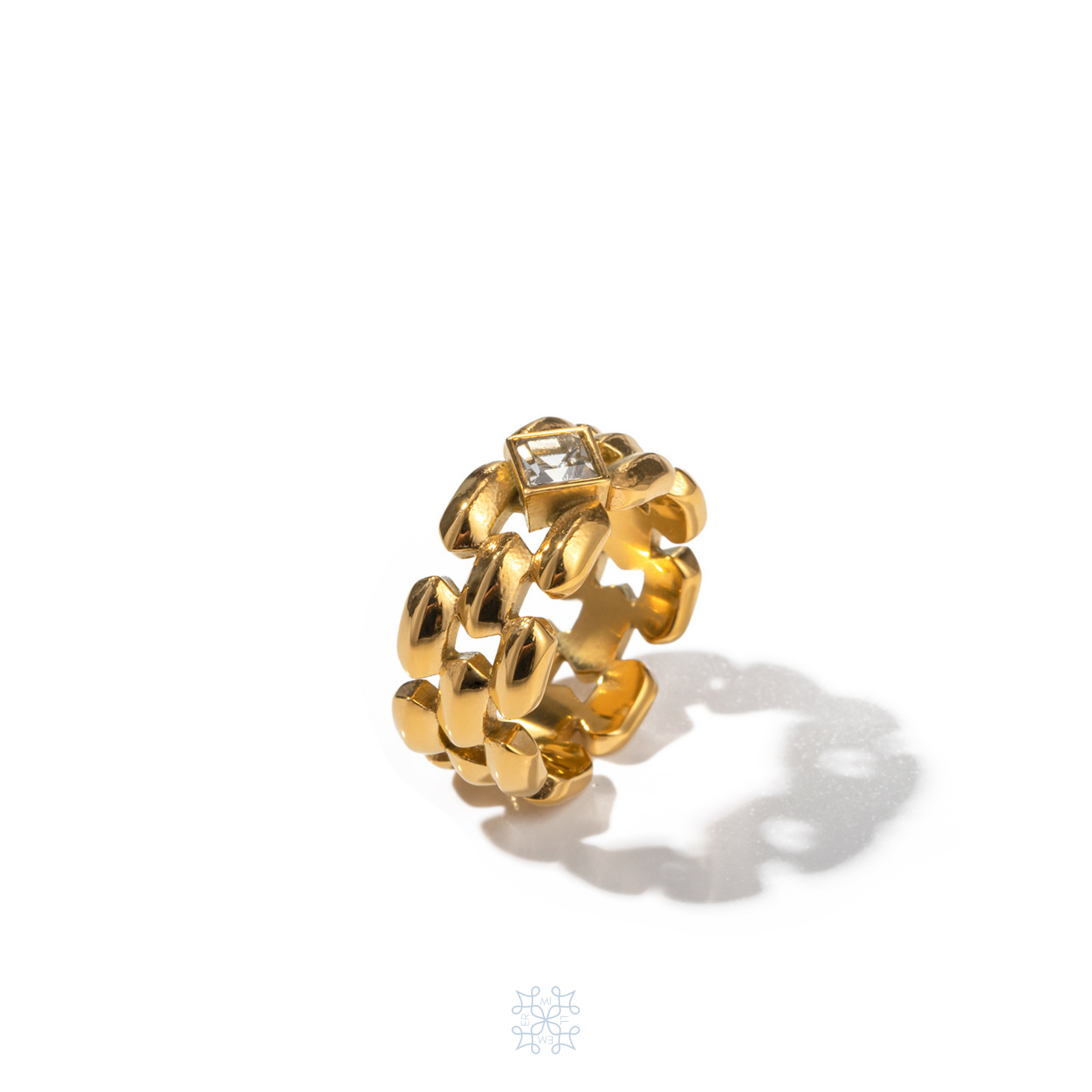 Monaco Zircon Gold Chain Ring. Chain shape gold ring with a rombus white zircon on top