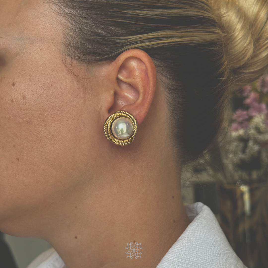 VIKTORIA Gold Earrings